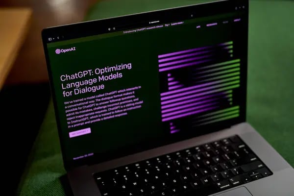 El sitio web de OpenAI ChatGPT en una computadora portátil en Brooklyn de Nueva York, EE.UU., el jueves, 12 de enero 2023.