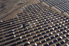 China triplica gasto en energía solar e impulsa energías limpias