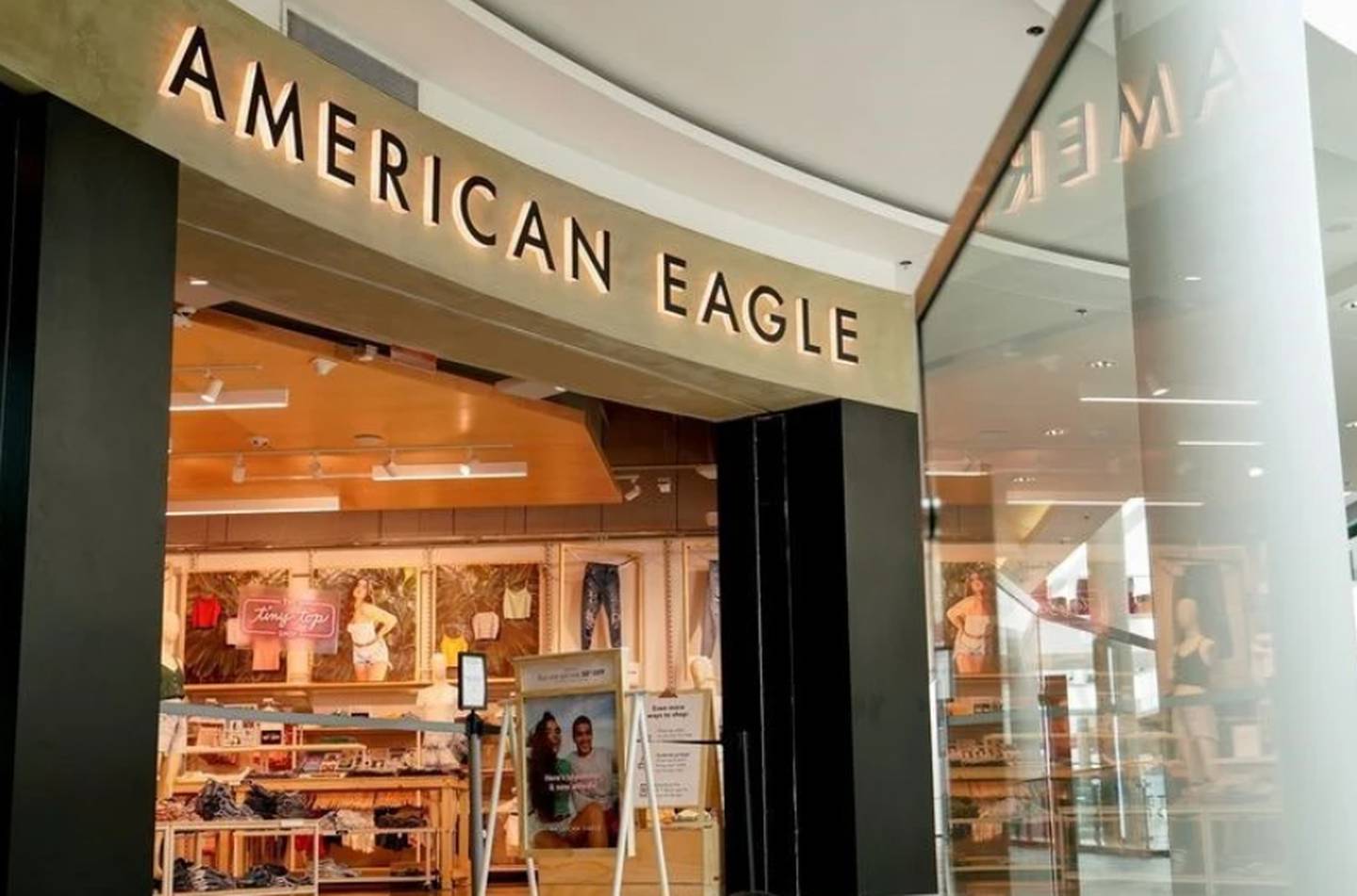 Foto referencial de una tienda de American Eagle
