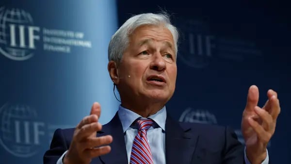 CEO de JPMorgan dice que economía de EE.UU. se enfrenta a “cosas que dan miedo”dfd