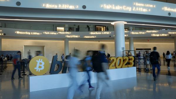 Bitcoin Fans Want to Leave Ugly Year Behind, Show Less Intensity in Miami Bashdfd