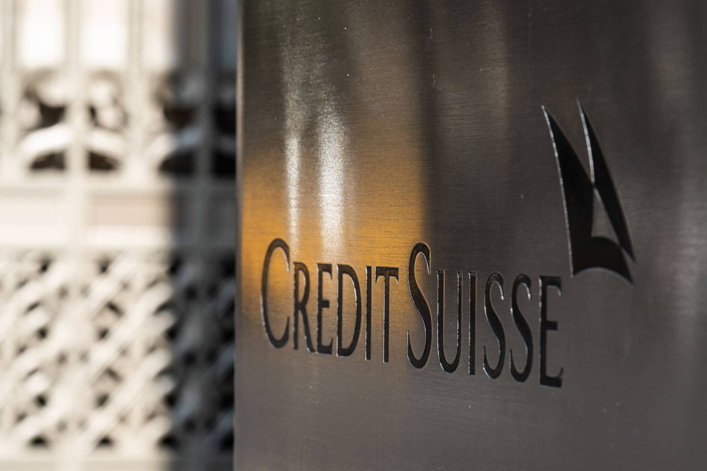 Letrero en la sede de Credit Suisse Group AG en Nueva York, Estados Unidos, el miércoles 19 de septiembre de 2018.  Fotógrafo: Jeenah Moon/Bloomberg