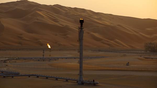 Recorte de producción de petróleo de Arabia Saudí en solitario es una estrategia arriesgadadfd