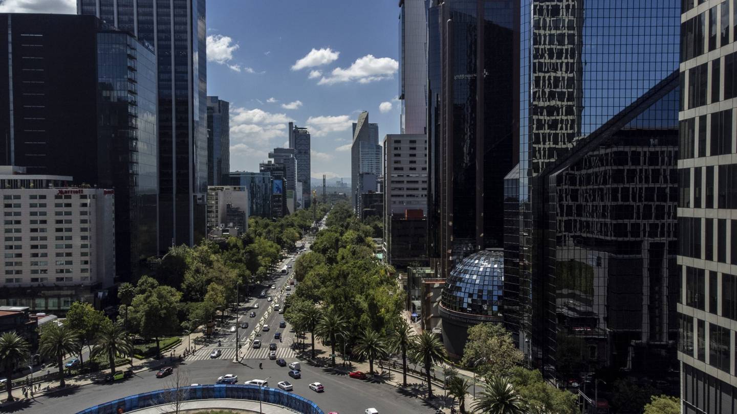 Mexico City's Reforma boulevard