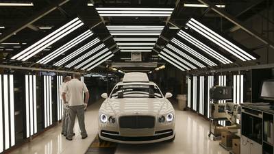 Bentley injeta 2,5 bilhões de libras para levar veículos elétricos ao Reino Unidodfd