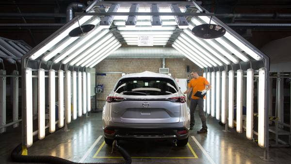 Mazda no ve el camino de regreso a la producción en Rusiadfd