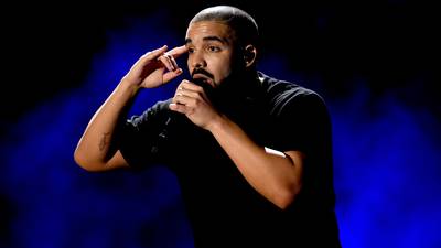 Rapper Drake recorre ao Bitcoin para aposta milionária no Super Bowldfd