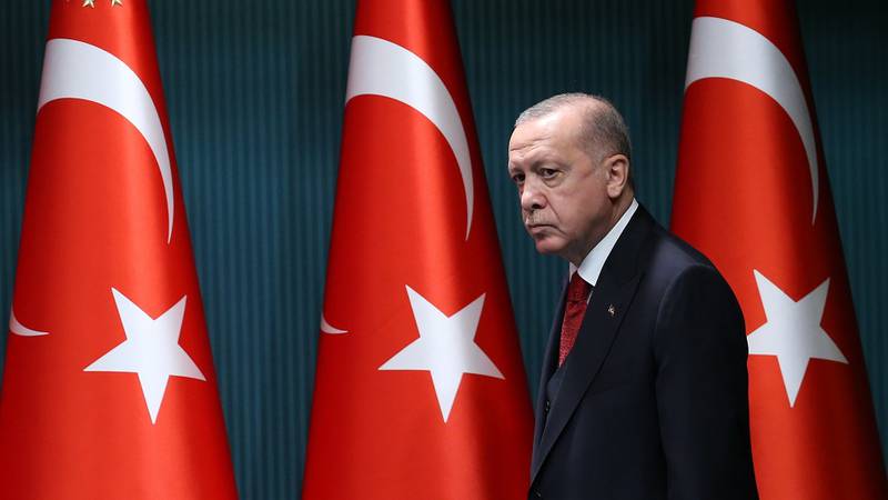 Turquia: Erdogan derruba lira após dizer que embaixadores ‘não são bem-vindos’