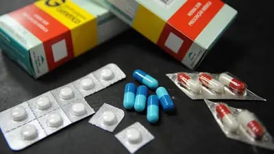 A alta dos preços dos medicamentos de 10,89% não será imediata, segundo sindicato do setor, citando o ambiente de concorrência do varejo farmacêutico