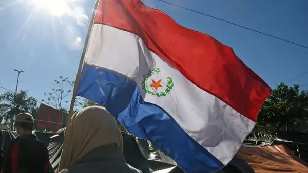 Paraguay acelera flexibilización con sorpresiva bajada de tasas de medio puntodfd