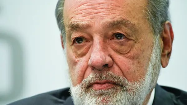 América Móvil de Carlos Slim suma menos usuarios en el primer trimestredfd