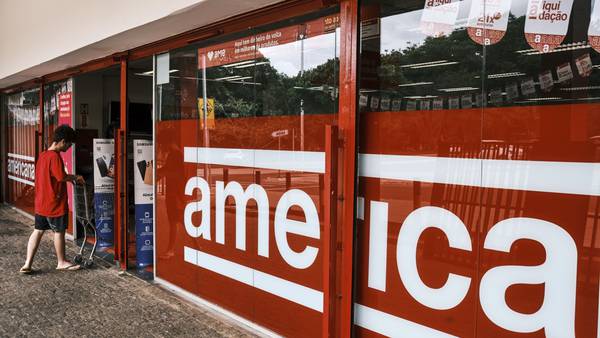 Americanas’ Unraveling Will Likely Worsen Wave of Layoffs In Brazildfd