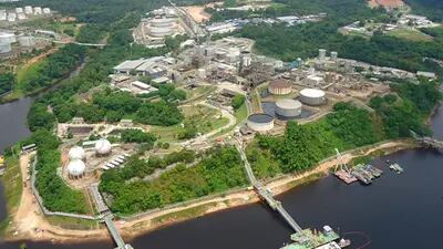 Petrobras assina o contrato para a venda da Refinaria Isaac Sabbá (REMAN) em Manaus;  operação de US$ 189,5 milhões (R$ 994,15 milhões, valor estimado considerando a taxa de câmbio de  ontem) ainda será aprovada por órgãos reguladores