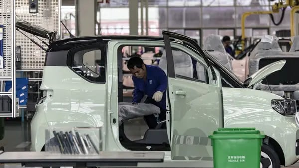 Ventas de GM en China caen por debajo de las de EE.UU. por primera vez desde 2009dfd