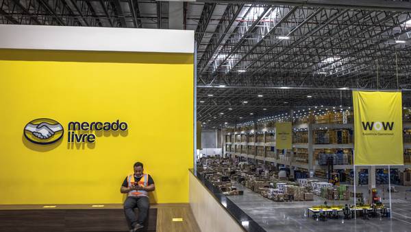 MercadoLibre Gets $193 Million in Sale of Brazil Real Estate Bondsdfd