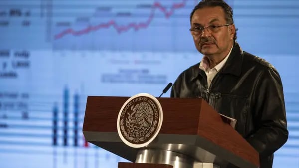 CEO de Pemex busca financiamiento más barato que los mercados de deuda: Reutersdfd