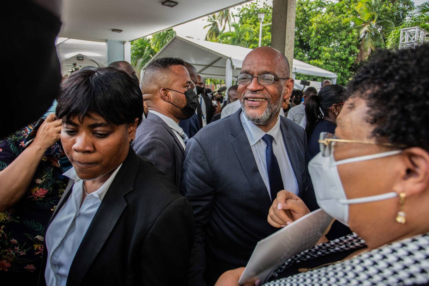 El fiscal de Puerto Príncipe, Bed-Ford Claude, pidió a un juez que acusara a Henry por su supuesta implicación en el plan de asesinato de Moïse.