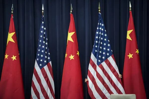 Guerra comercial entre EUA e China estressou os mercados durante 2018