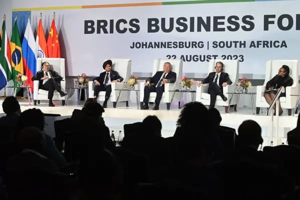 Líderes dos países que formam os Brics em encontro na África do Sul neste ano de 2023