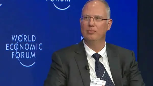 CEO del Fondo Ruso de Inversión Directa: “Podríamos tener 100 millones de dosis contra ómicron en febrero”dfd