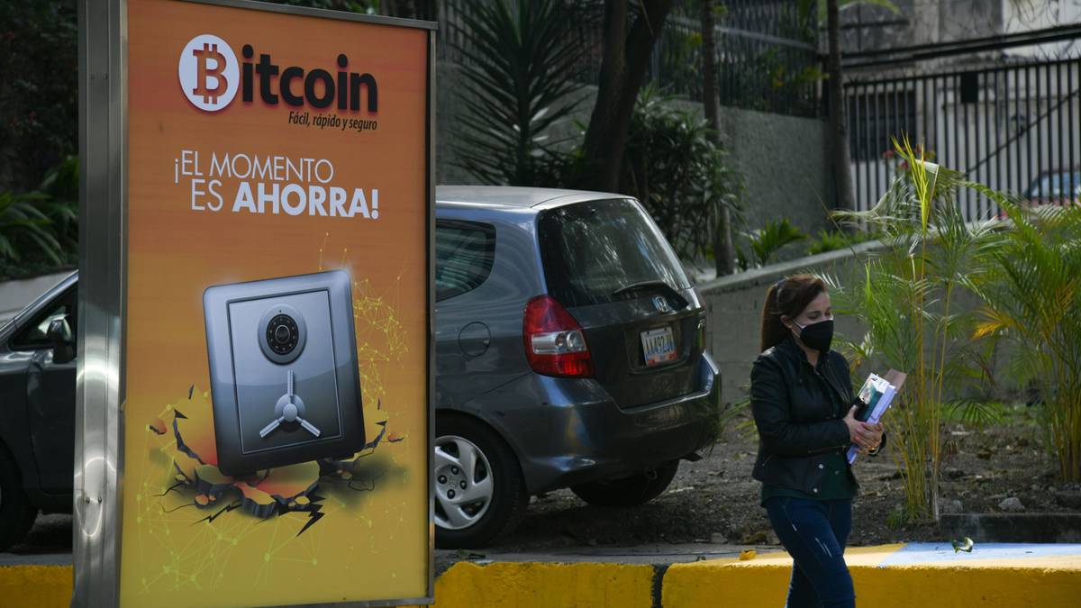 Caída del bitcoin y su impacto en Venezuela, el país con mayor adopción en Latinoaméricadfd