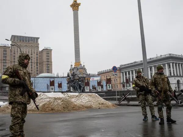 Las empresas de armamento acumulan altas ganancias a dos años de la guerra en Ucraniadfd