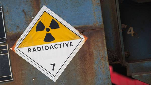 Hallan en Tailandia una cápsula radioactiva perdida, provocando temores sanitariosdfd