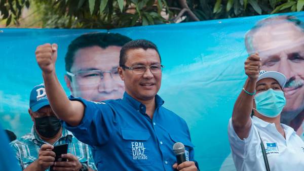 Nicaragua da nacionalidad a exfuncionario hondureño señalado por corrupcióndfd