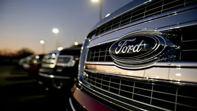 El mes pasado, Ford y Nissan detuvieron algunas operaciones de plantas en México en medio de una escasez de chips.