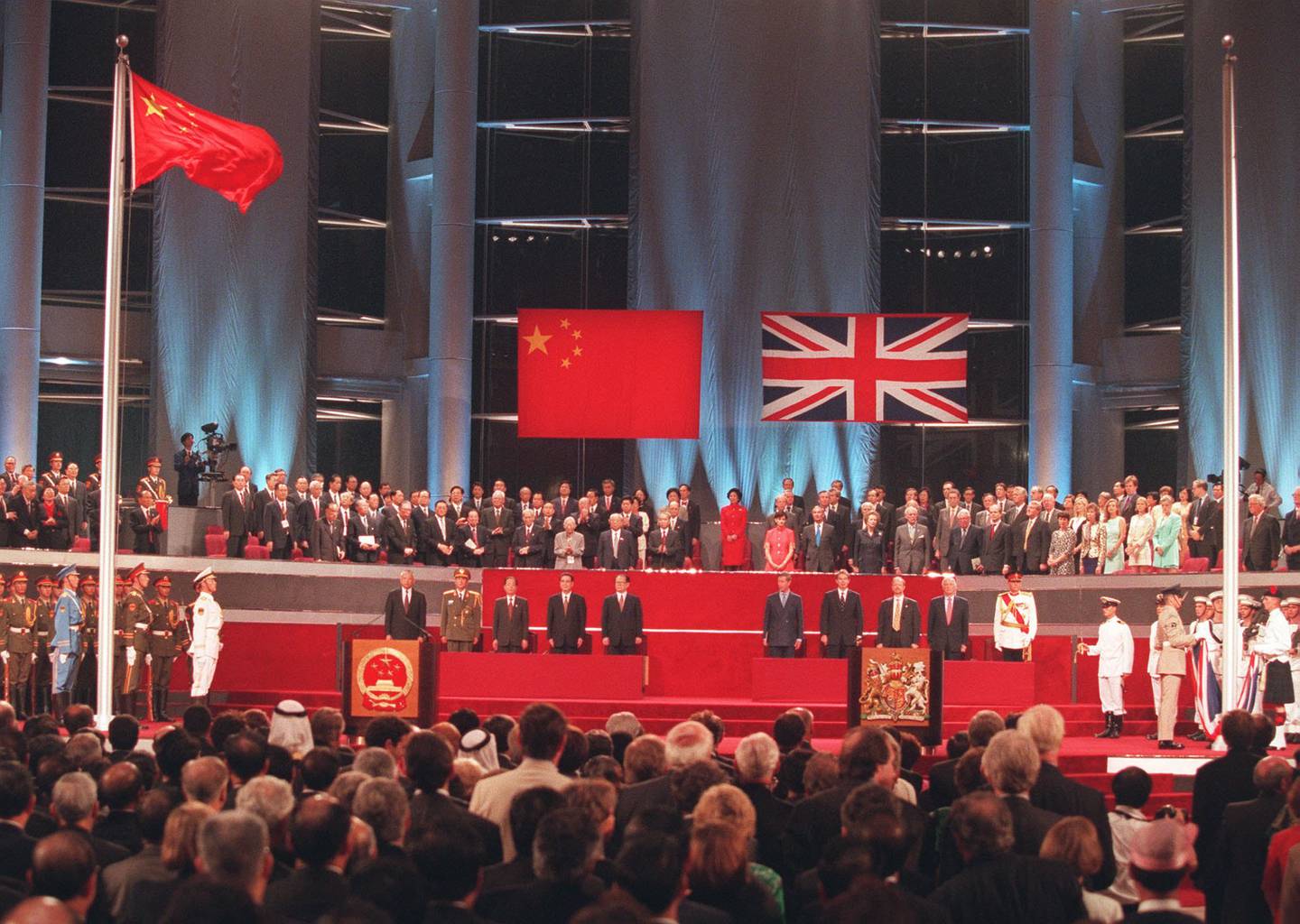 La ceremonia de traspaso de Hong Kong el 1 de julio de 1997.