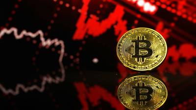 Opções de Bitcoin mostram investidores apreensivos com derretimentodfd