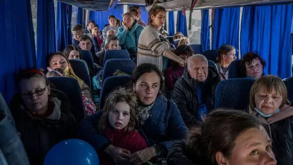 Refugiados ucranianos chegam a 4 milhões, quase 10% da populaçãodfd