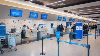 Paro de aeropuertos y aerolíneas 5 de abril: Gobierno argentino confía en que se levantarádfd