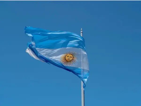 Daybreak: Argentina inicia conversaciones con el FMI; ¿qué le está pasando al yen japonés?dfd