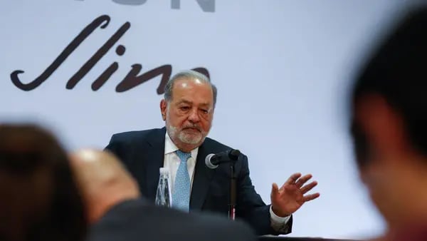 Carlos Slim no respalda la reducción de la jornada laboral a 40 horas en Méxicodfd