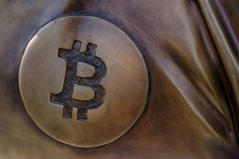 Estatua de bitcoin