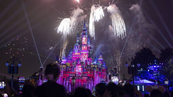 Disneyland de Shanghái cierra por segunda vez en un mes ante restricciones Coviddfd