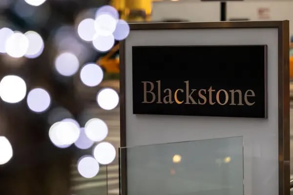 El presidente de Blackstone, Jon Gray, dijo al FT que los prestamistas implicados en estas negociaciones tenían entre US$100.000 y US$250.000 millones en activos.