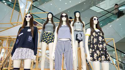 El emporio de ‘fast fashion’ continúa y así es como tus ‘outfits’ dañan al planetadfd