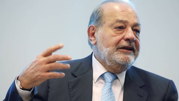 Bet on a US Oil Refiner Leaves a Windfall for Carlos Slim and His Familydfd