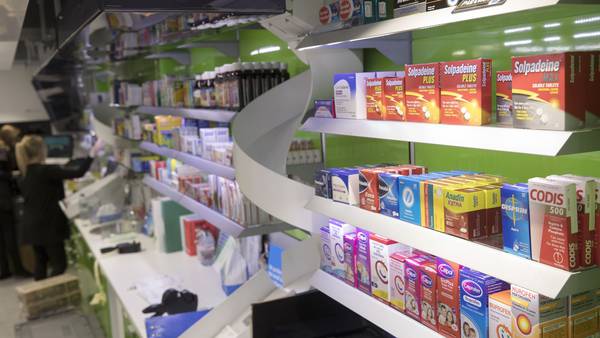 Salud e inflación: ¿cuánto pueden costar paracetamol, losartal e ibuprofeno en Chile? dfd