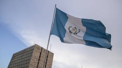 Junta Monetaria en Guatemala aplica quinta alza de la tasa de interés y llega a 3.75%dfd