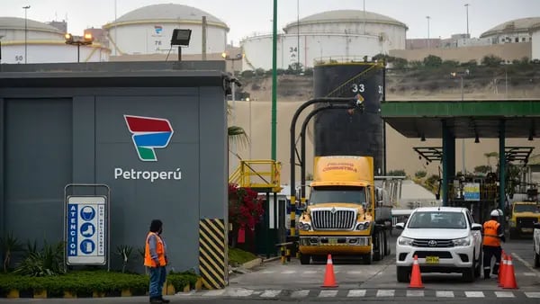 Refinería Talara de Petroperú estará en pleno funcionamiento a fines de juniodfd