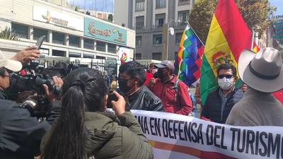 Cámara hotelera de Bolivia: “Decreto maltrata a turistas que quieren venir al país”dfd