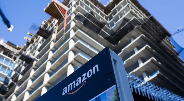 O lucro operacional da Amazon no primeiro trimestre foi de US$ 4,8 bilhões, acima das expectativas.