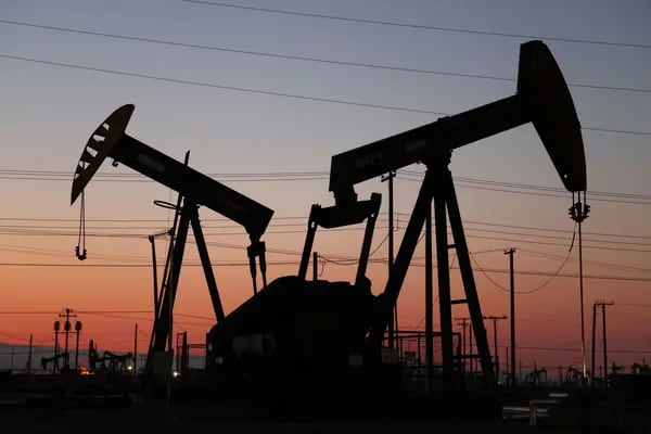 Las ganancias de Exxon y Chevron presentan resultados decepcionantes en el primer trimestredfd