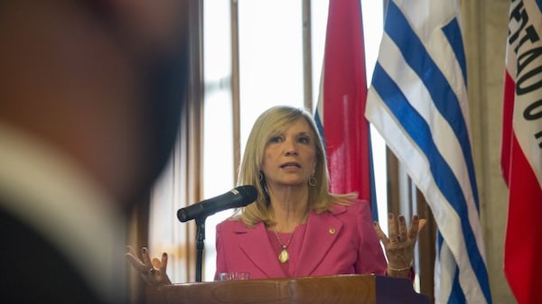 Reforma de jubilaciones: “Es importante que estén todas las cajas”, dice vicepresidenta Reforma de jubilaciones: “Es importante que estén todas las cajas”, dice vicepresidenta