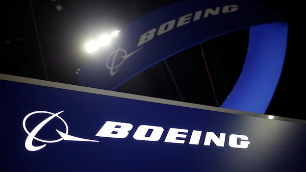 Boeing sorprende con un flujo de caja mejor de lo esperado, pero asume otro cargo por el Air Force One Boeing sorprende con un flujo de caja mejor de lo esperado, pero asume otro cargo por el Air Force One