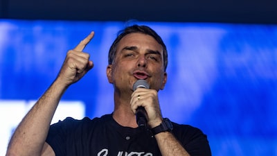 Disputa familiar genera nuevos riesgos para la candidatura presidencial de Flávio Bolsonaro Disputa familiar genera nuevos riesgos para la candidatura presidencial de Flávio Bolsonaro