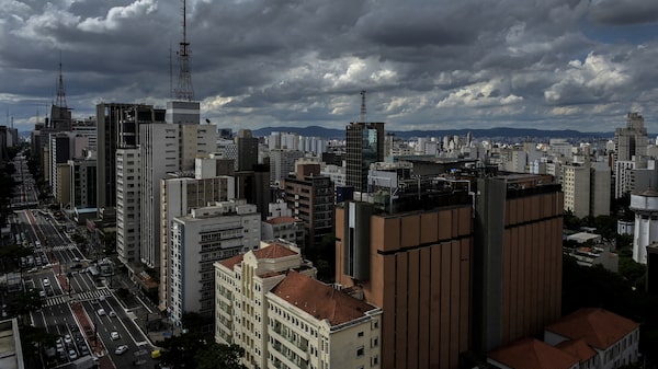 Exejecutivos de Nubank crean una startup de IA para ofrecer asesoría financiera en Brasil Exejecutivos de Nubank crean una startup de IA para ofrecer asesoría financiera en Brasil